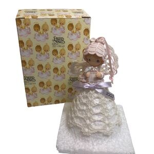 Precious Moments 2003 Graced with Lace Angel Girl/Bird Ornament 113628 Avon
